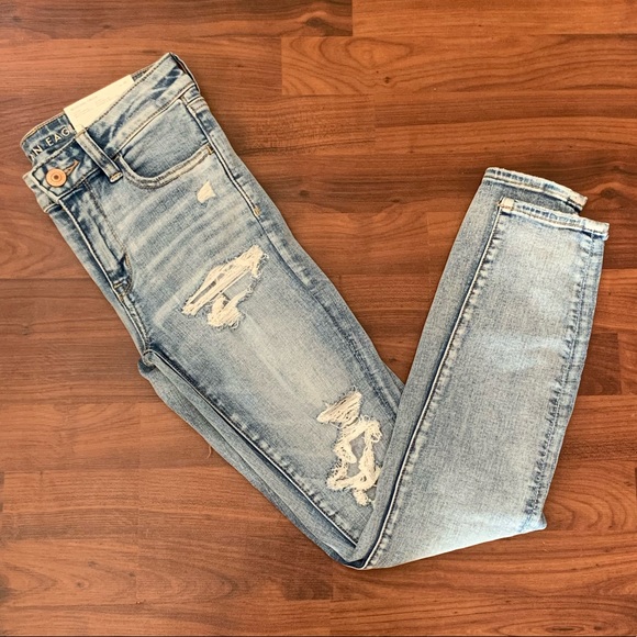 American Eagle Outfitters Denim - NWT AE Low Rise Distressed Skinny Jeans